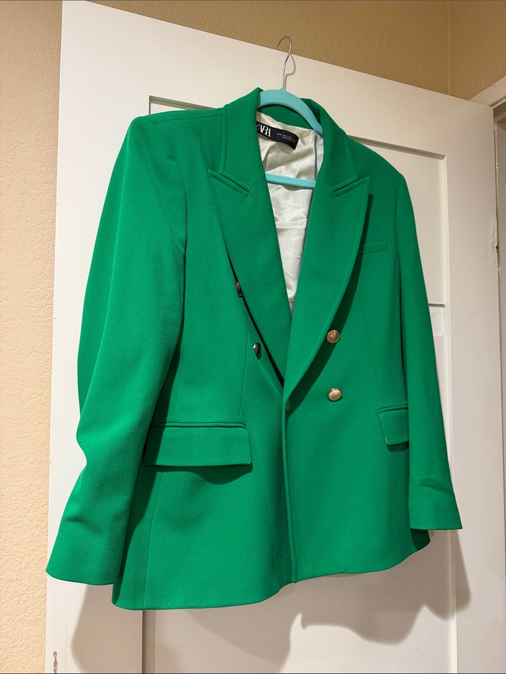 Zara Bright Green Double-Breasted Blazer with Gold Buttons - Picture 3 of 6